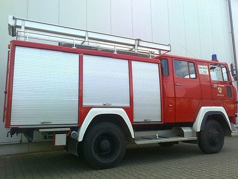 1/87 マギルス 消防車 はしご車 Magirus D LF 16 Werkfeuerwehr Shell