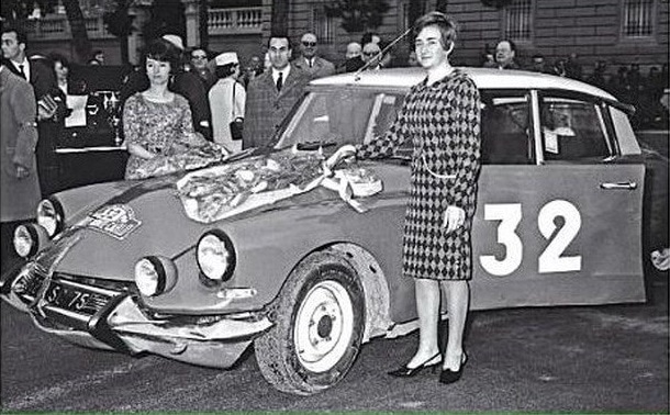 CITROEN　DS　RALLYE　1963　スカイブルー CITROEN DS RALLYE 1963 スカイブルー - メルカリ