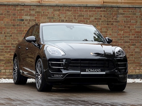 1/24 ポルシェ マカン ターボ Porsche Macan Turbo black