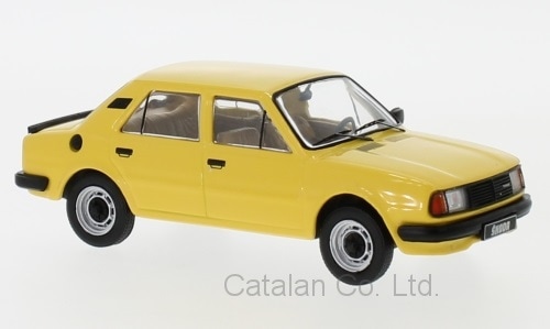 1/43 シュコダ スコダ 黄色 イエロー Skoda 120L yellow 1983 IXO 梱包