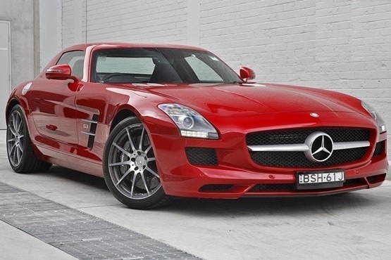 1/18 Minichamps Mercedes-Benz AMG SLS Black Series (Red