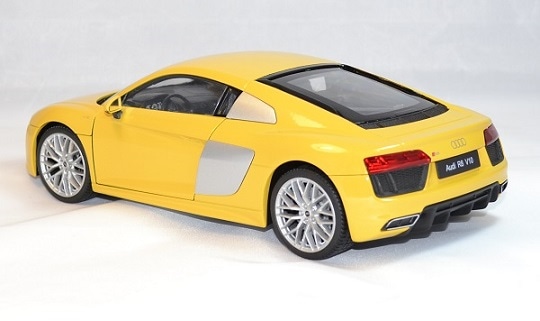 Audi R8 Spyder V10 イエロー ミニカー 1/18 Dealer Edition Audi R8 V10 Plus Spyder (Yellow) Diecast