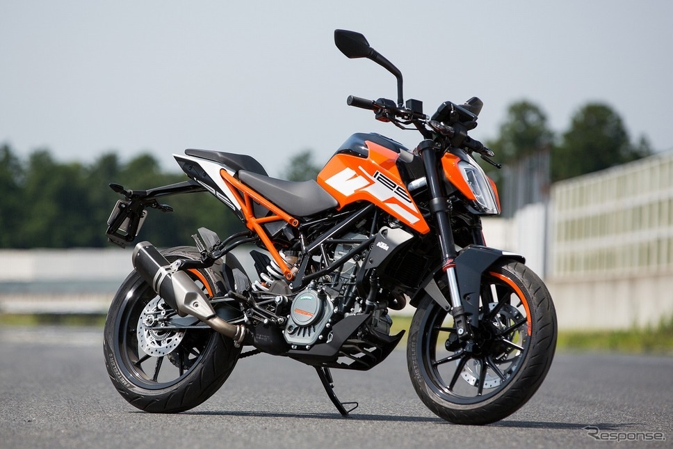 1/18 デューク ブラック オレンジ KTM 250 Duke black orange 1:18 