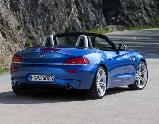 BMW Z4 メタリックブルー 1/18 ミニカー　オープンカー BMW Z4 メタリックブルー 1/18 ミニカー オープンカー