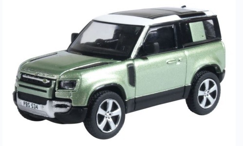 1/18 ランドローバー ディフェンダー ミニカー グリーン ライト ROVER ランドローバー ディフェンダー 110 ミニカー 1/18 全2色 ライト