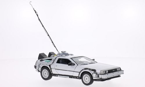 1/24 デロリアン バックトゥーザフューチャー タイムマシン DeLorean