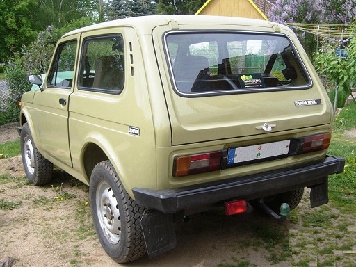1/87 Lada 2121 Niva ラーダ ニーヴァ ニーバ ベージュ Brekina 梱包