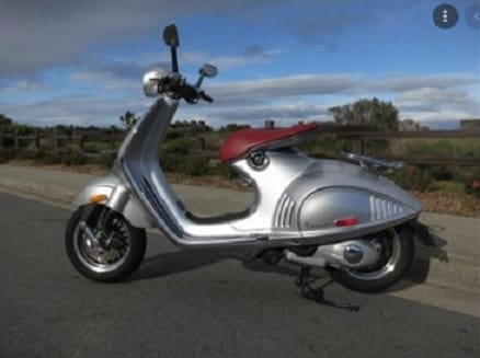 1/18 ベスパ Maisto Vespa 946 silver 2014 1:18 銀 シルバー