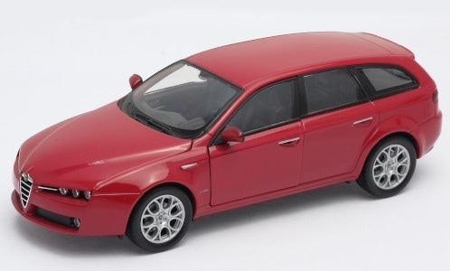 1/24 アルファロメオ スポーツワゴン Alfa Romeo 159 Sportwagon 赤
