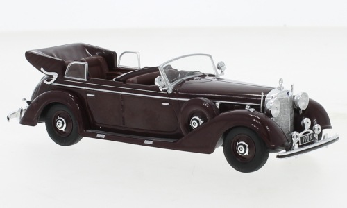 1/43 メルセデス ベンツ レッド 赤 IXO Mercedes 770K W150 dark red