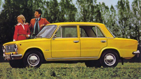 1/43 ラーダ ソ連 ソヴィエト連邦 共産圏 黄色 イエロー IXO Lada 1200