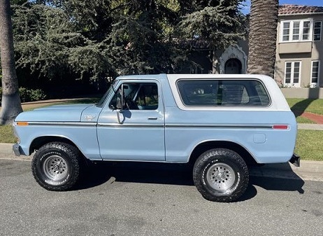 1/24 フォード ブロンコ カスタム 水色 Motormax Ford Bronco customs