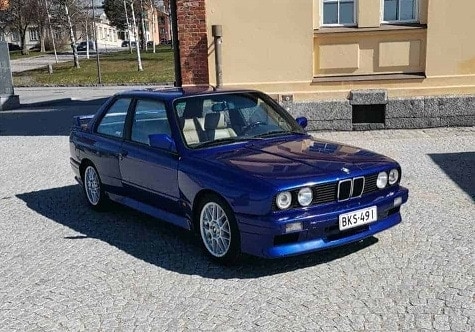 1/18 IXO BMW M3 E30 ブルー 青 metallic-dark blue 1989 1:18 新品