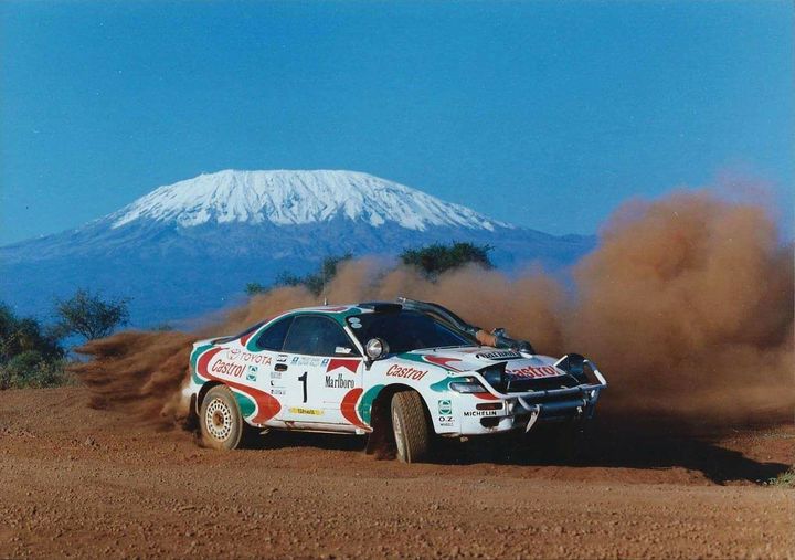 1/18 トヨタ セリカ ターボ サファリ ラリー IXO Toyota Celica