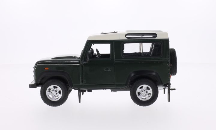 ランドローバー　ディフェンダー　1/24 ラジコン　艶消しグリーン　新品 ランドローバー ディフェンダー 1⁄24 ラジコン 艶消しグリーン 新品 RC