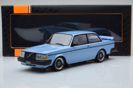 1/43 ボルボ ターボ 水色 Volvo 240 Turbo 1980 Custom light