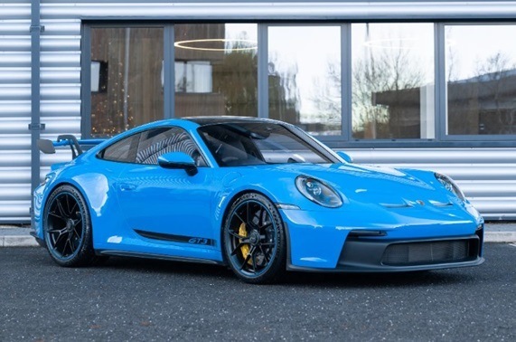 1/18 ポルシェ ブルー 青 Porsche 911 992 GT3 blue Maisto 1:18 梱包
