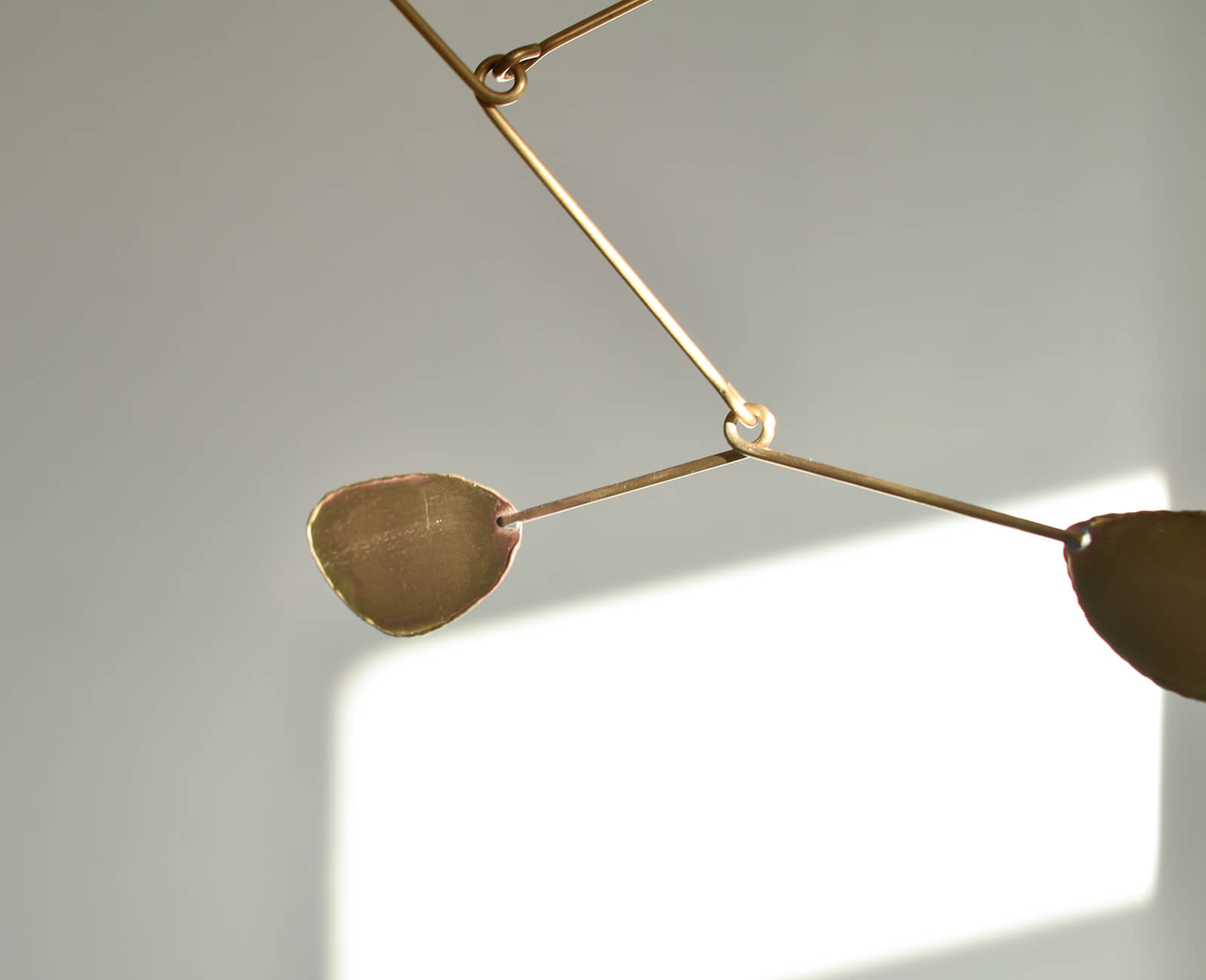 Swing モビール ・中根嶺｜CATAWARA（カタワラ）