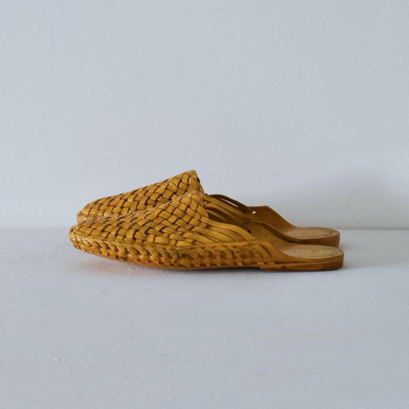 WOVEN CHAPPAL