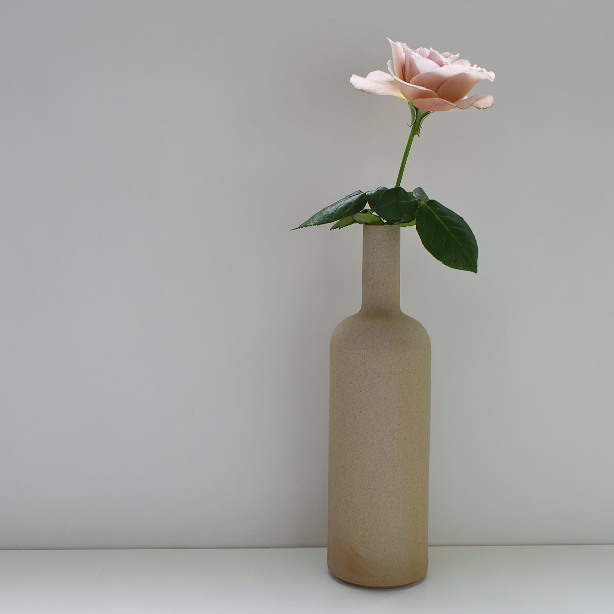 HASAMI PORCELAIN BOTTLE / ハサミポーセリンのボトル｜CATAWARA