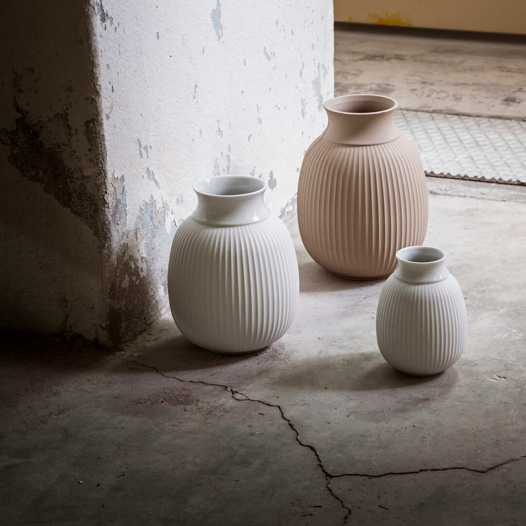 ☆LYNGBY☆リュンビューポーセリン☆ブラックランニンググレーズ☆美品☆ Lyngby Porcelain(リュンビューポーセリン)/Lyngby Vase Glass