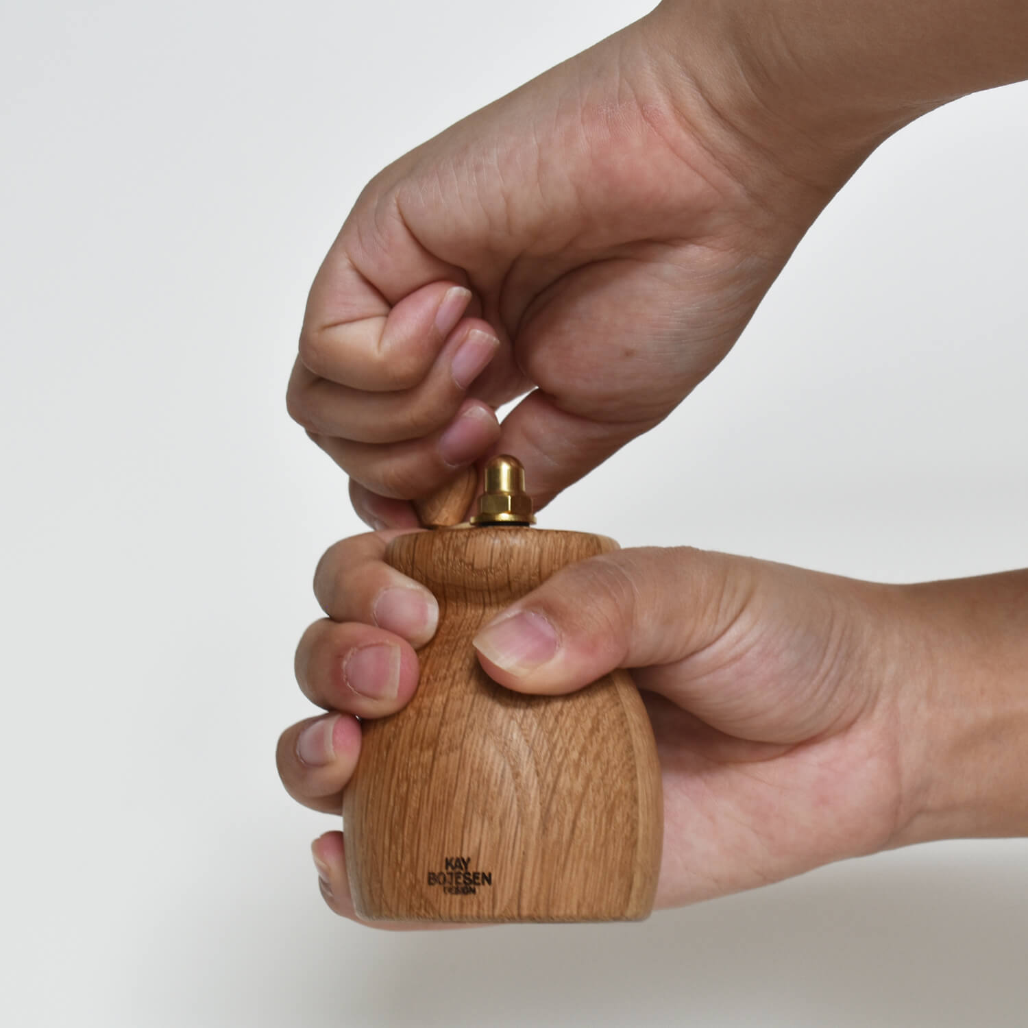 MENAGERI PEPPER MILL / カイボイスン｜CATAWARA（カタワラ）