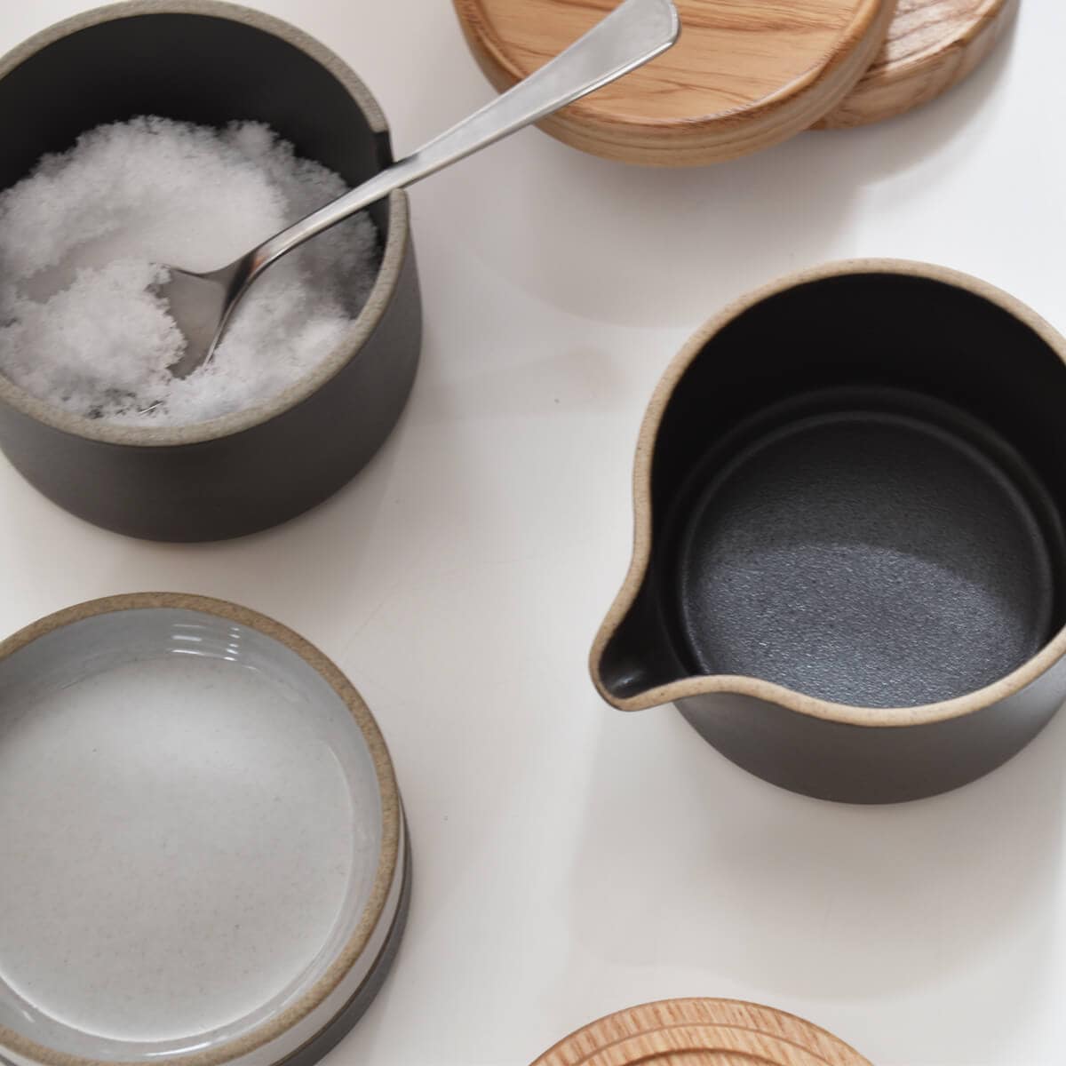 SUGAR POT、MILK PITCHER / ハサミポーセリン｜CATAWARA（カタワラ）