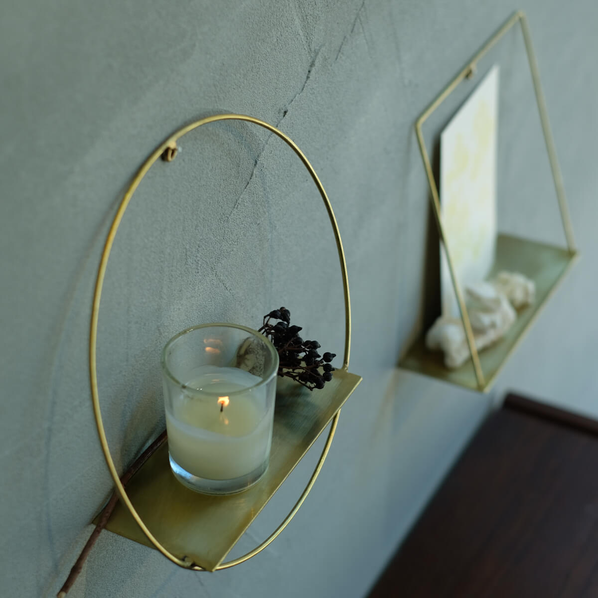 PIKE WALL BRASS SHELF