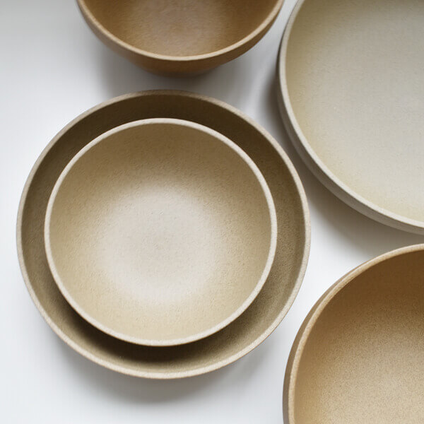 HASAMI PORCELAIN ROUND BOWL