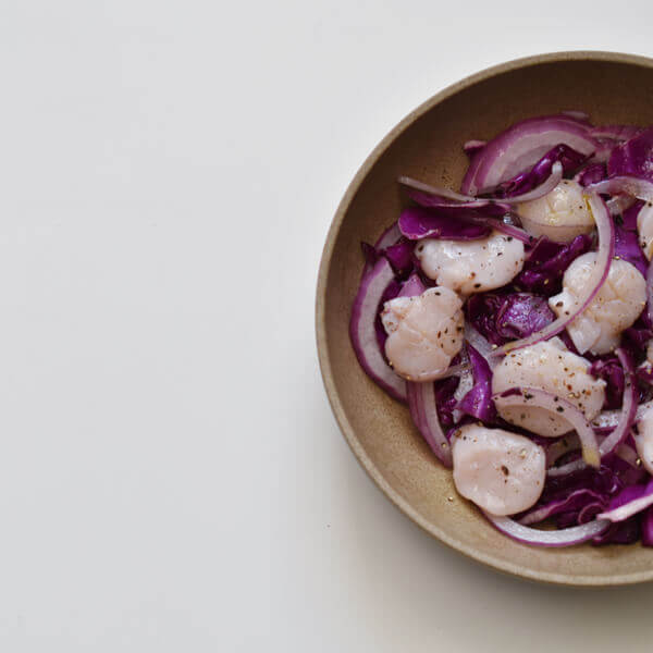 HASAMI PORCELAIN ROUND BOWL