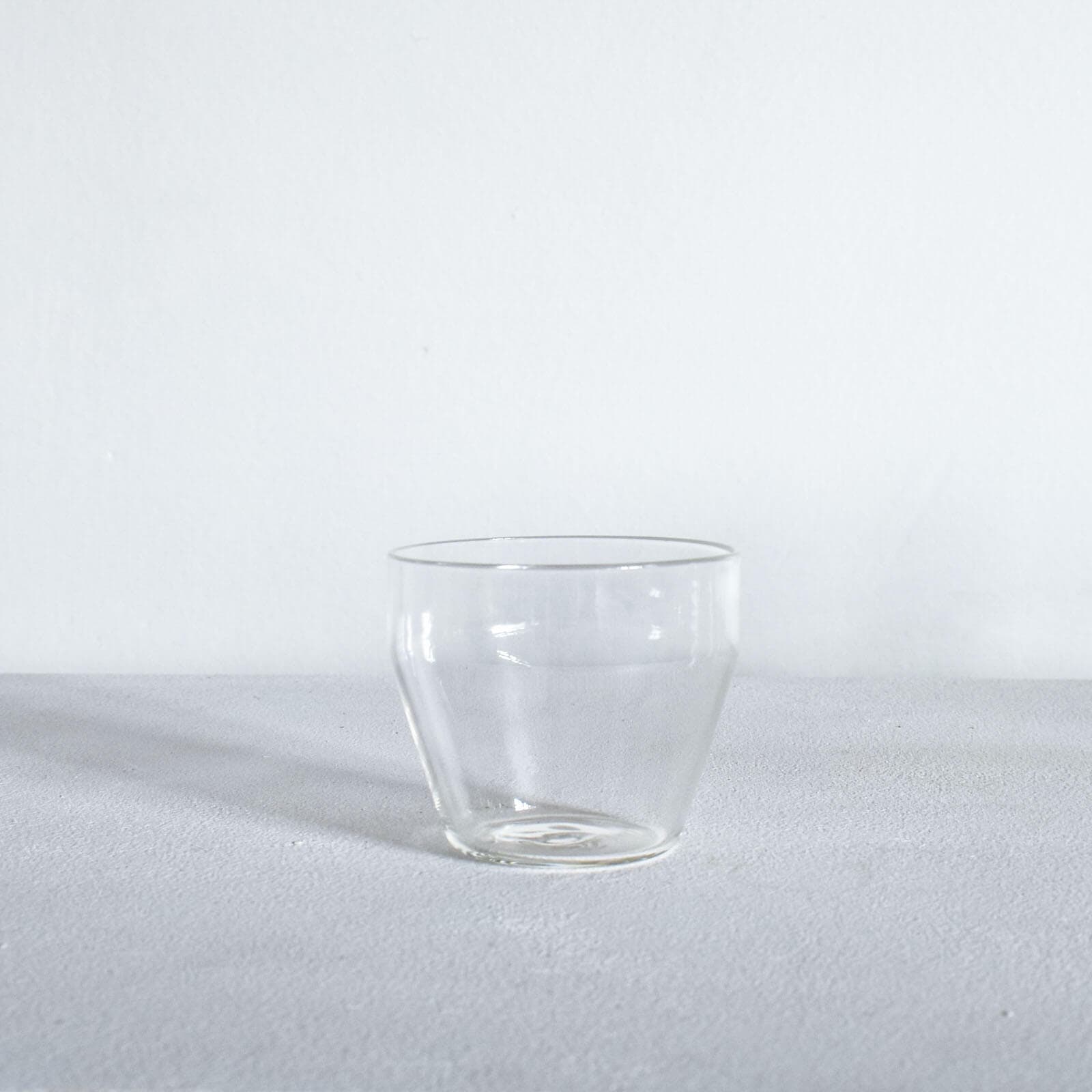H-R GLASS