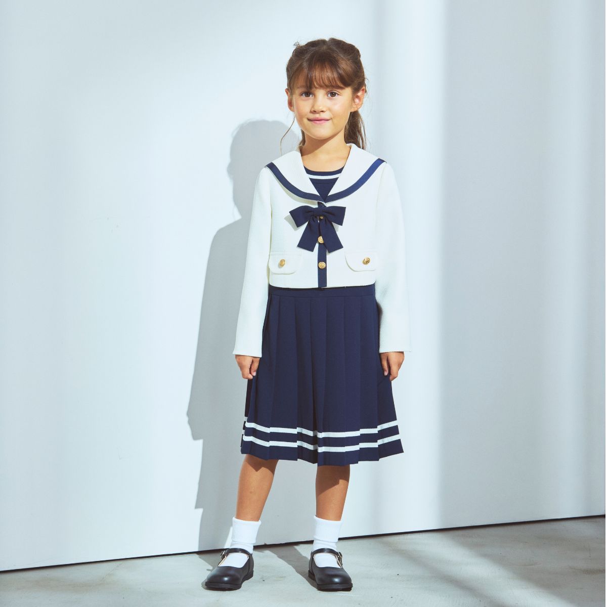先行予約/1月下旬入荷予定】バイカラーセーラーアンサンブル 120