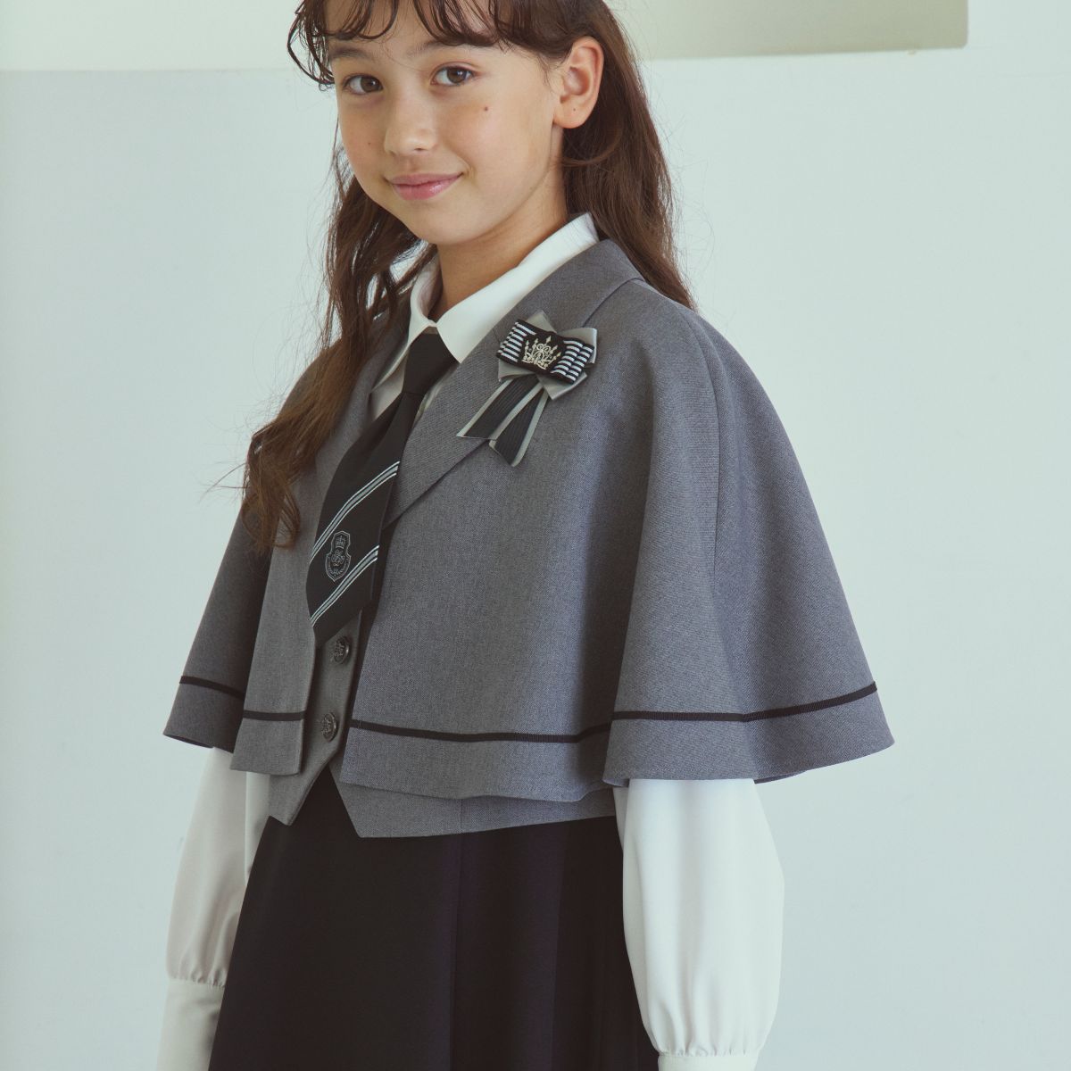【先行予約/1月下旬入荷予定】【ジュニア】ジャンパースカートケープ付スーツ 150 160 165cm (8601-2502) CHOPIN/ショパン 【PREMIUMライン】