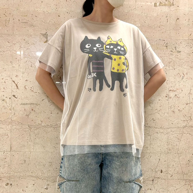 カラフルキャッツフレンズレイヤードTシャツ