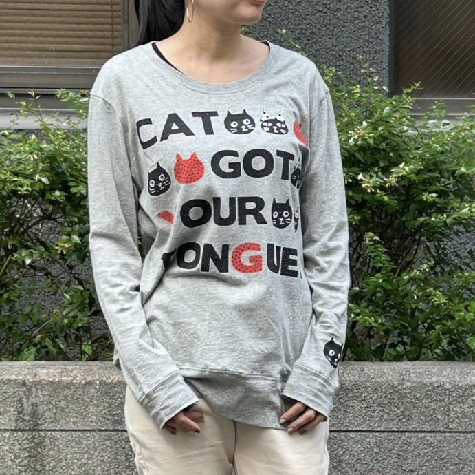 Me&Yo Tongue ロングTシャツ