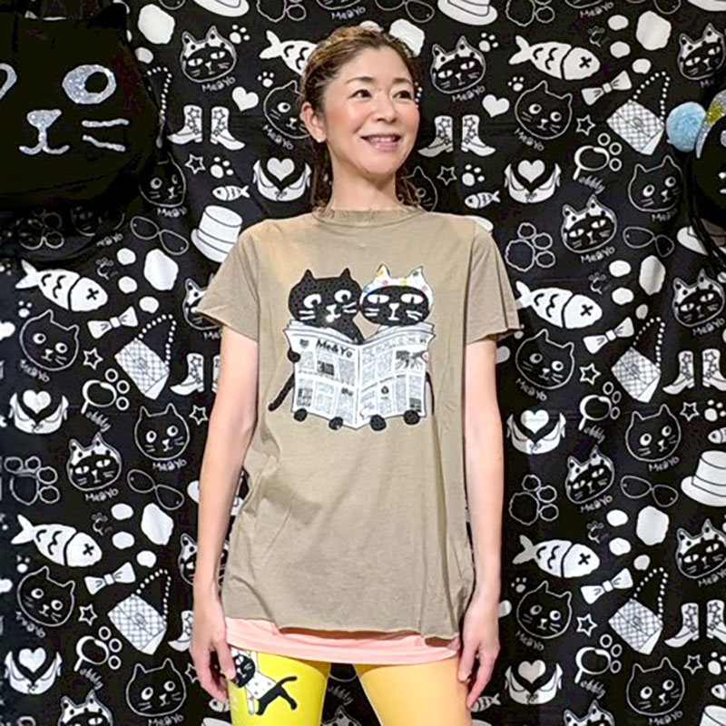 Me&YoニュースペーパーTシャツ