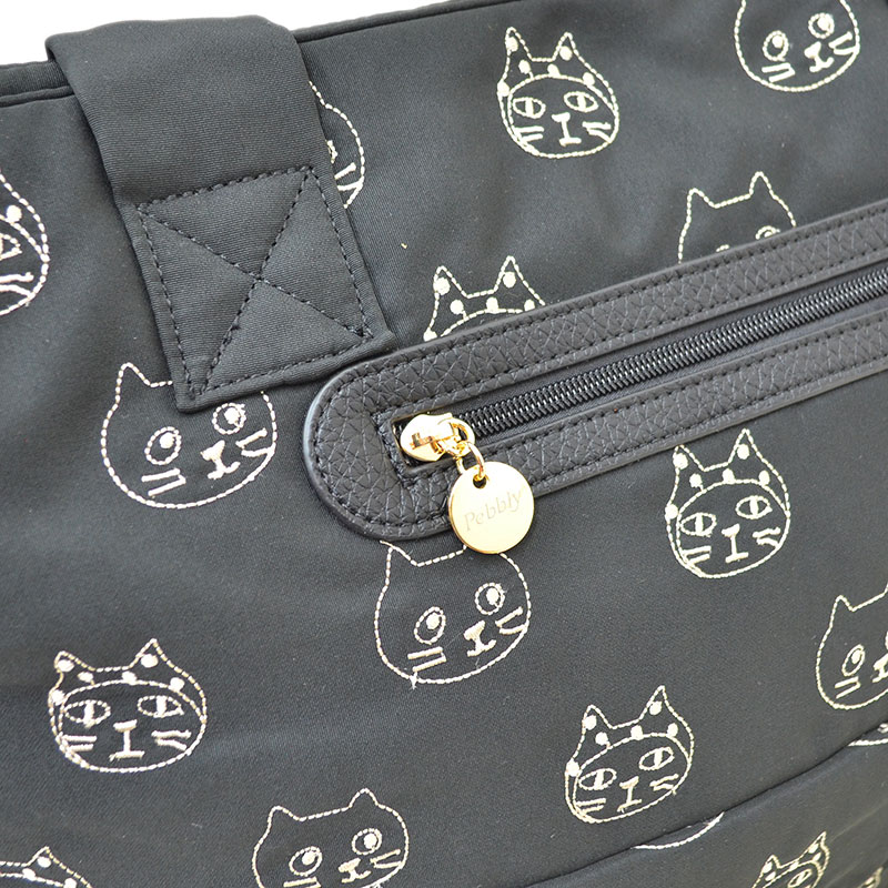 Me&Yoラインフェイスパディング Lバッグ