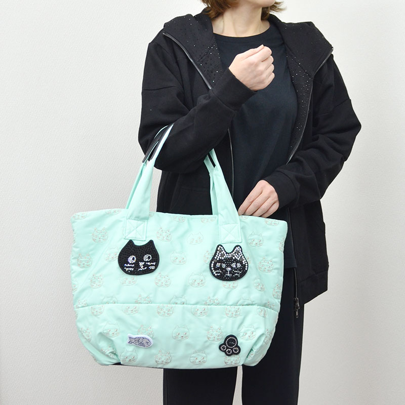 Me&Yoラインフェイスパディング Lバッグ