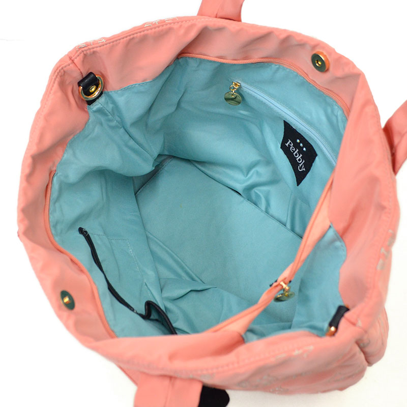 Me&Yoラインフェイスパディング Lバッグ