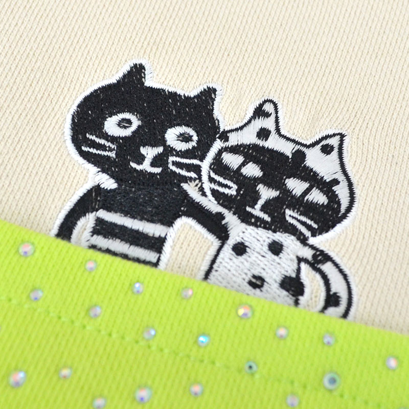 キャッツフレンズエンブロイダリースウェットワンピース