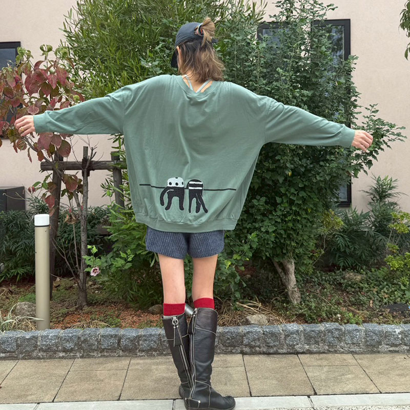 Me&YoアイズエンブロイダリーロングTシャツ