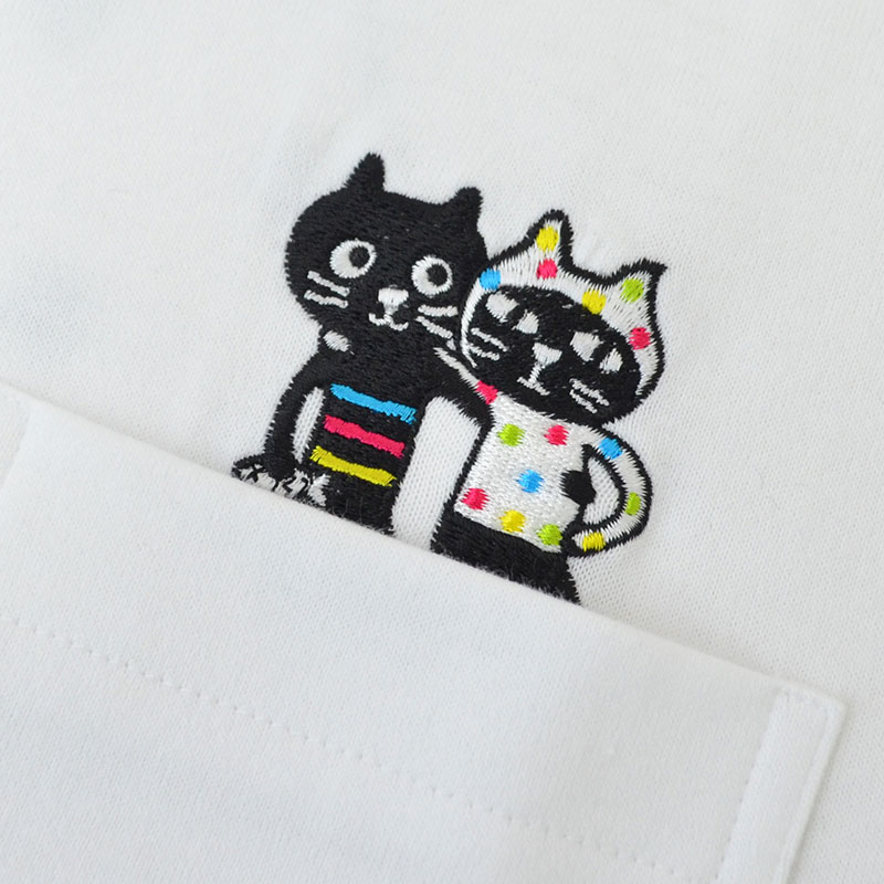 キャッツフレンズポケット刺繍Tシャツ