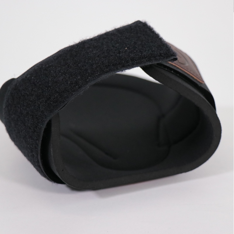 EQUITHEME ���� �֡��ĥ��å�