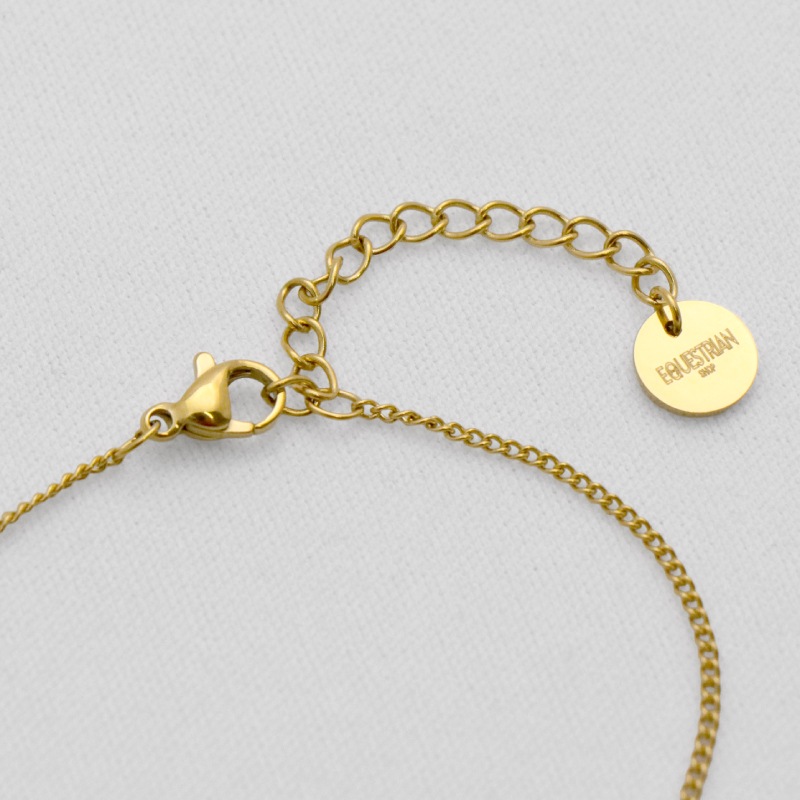 EQUESTRIAN �������� �֥쥹��å�