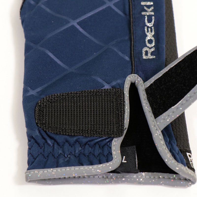 Roecklʥå  #500 Julia