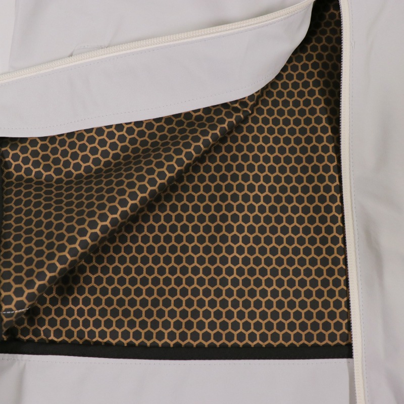 �ڿ���ե�����VESTRUM�ʥ������ȥ��� ���ӥ� ���㥱�å� ��ǥ�����