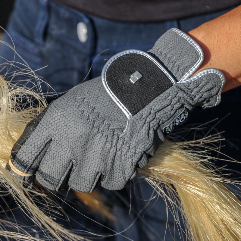 Roecklʥå  #545 Malta Winter