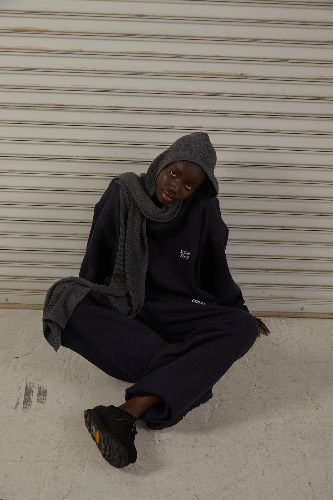 ��֥ա��ɥޥե顼/CAVEZA ROSSO/���٥����å�