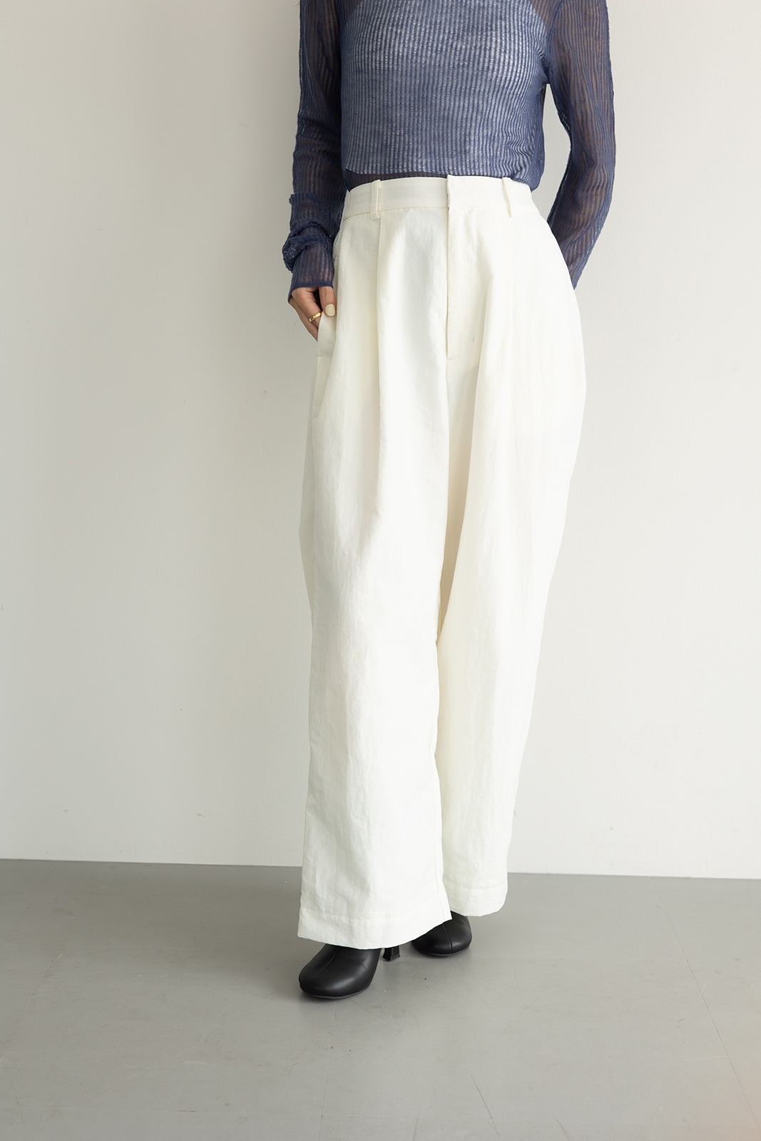 ナイロンタッサーストレートパンツ/CAVEZA ROSSO/カベサロッソ | NEW