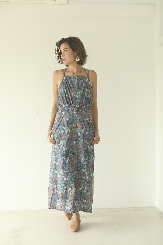 正規品 Corso Rosso コルソロッソ ボタニカルひざ丈ワンピース ついに再入荷 Kingas Com Ec